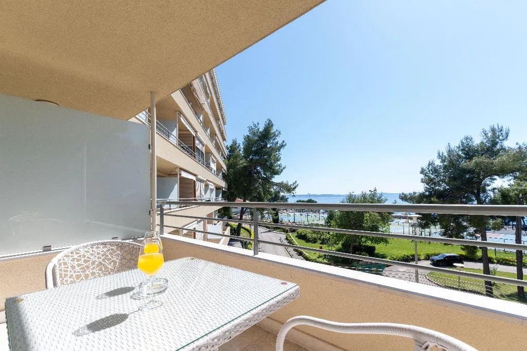 STUDIO STANDARD Room, The Residence, Split