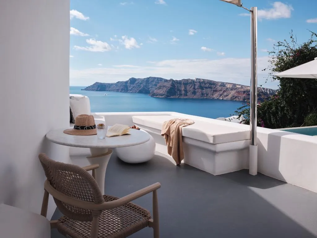 SUITE DELUXE SEA VIEW Room, Canaves Sunday, Santorini