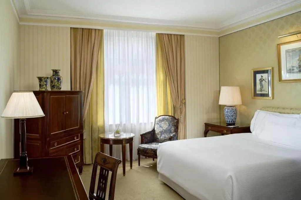 Room, The Palace, A Luxury Collection Hotel, Madrid