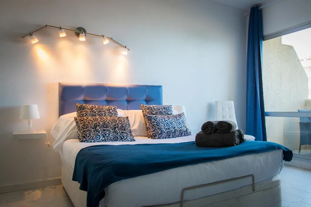 STUDIO STANDARD Room, Holidays2Benal Beach, Costa Del Sol