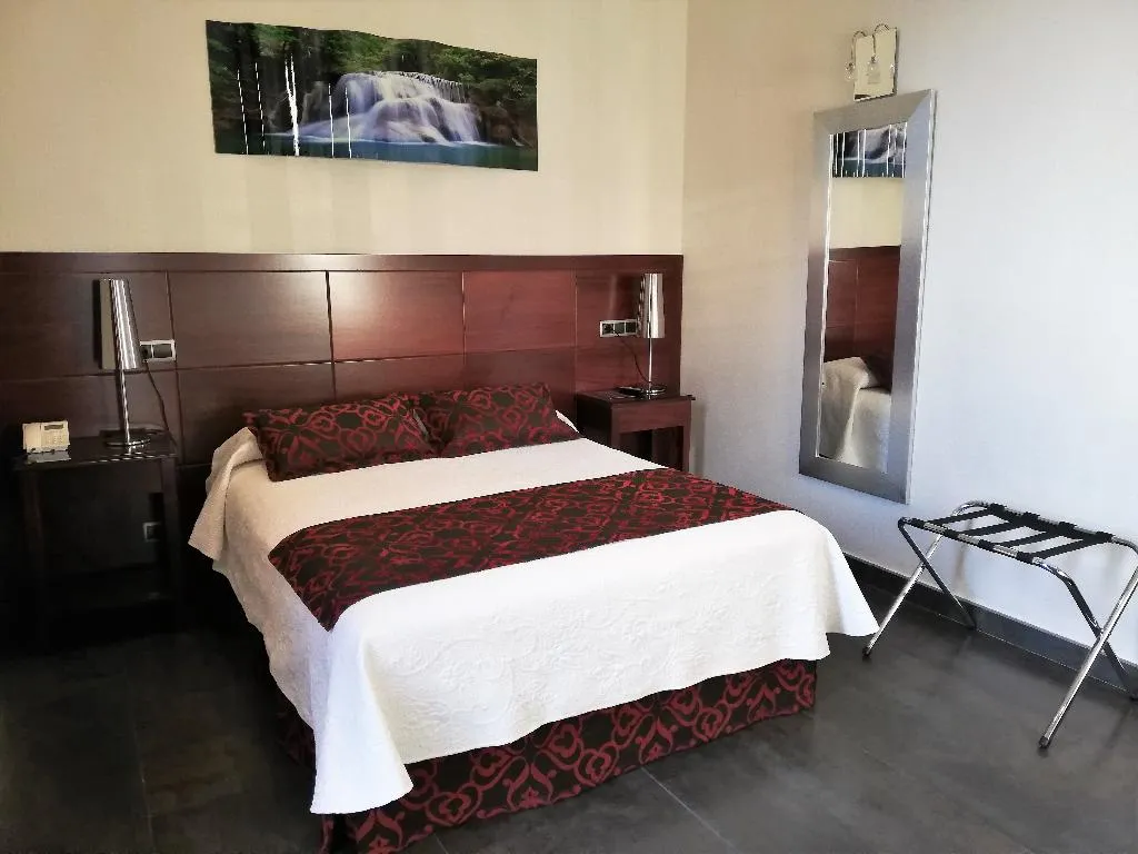 FAMILY ROOM STANDARD Room, Lb Lebrija Hotel, Andalucia