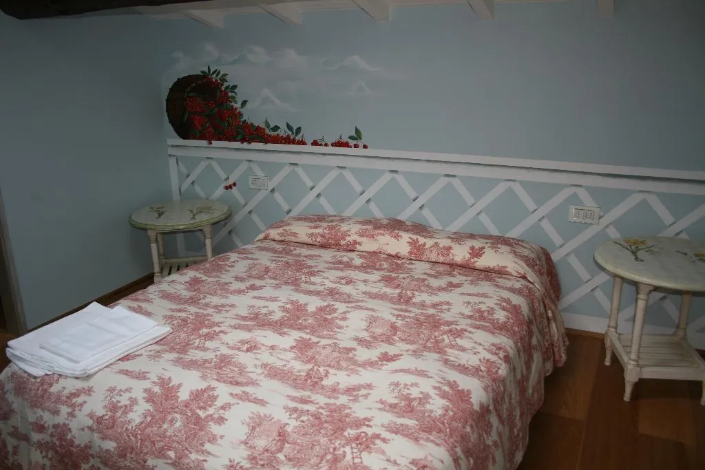 APARTMENT CAPACITY 5 TWO BEDROOMS Room, Poderi Arcangelo Agriturismo Farmhouse, Florence