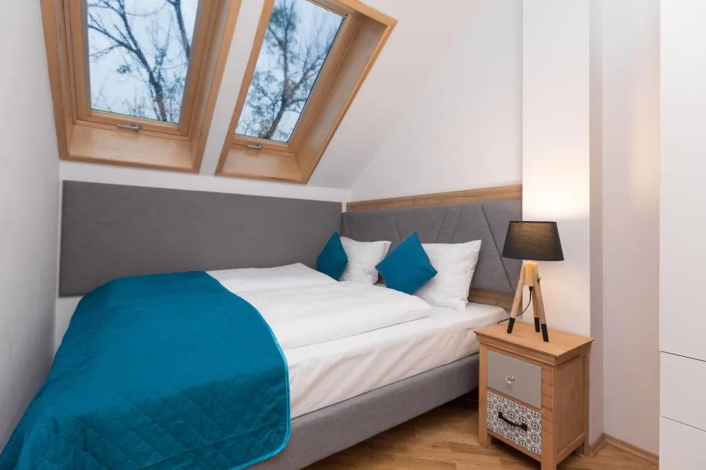 Room, 1898 Parkside Boutique Residence, Krakow