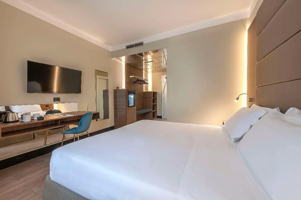 DOUBLE SUPERIOR Room, Best Western Hotel Quattrotorri Perugia, Perugia
