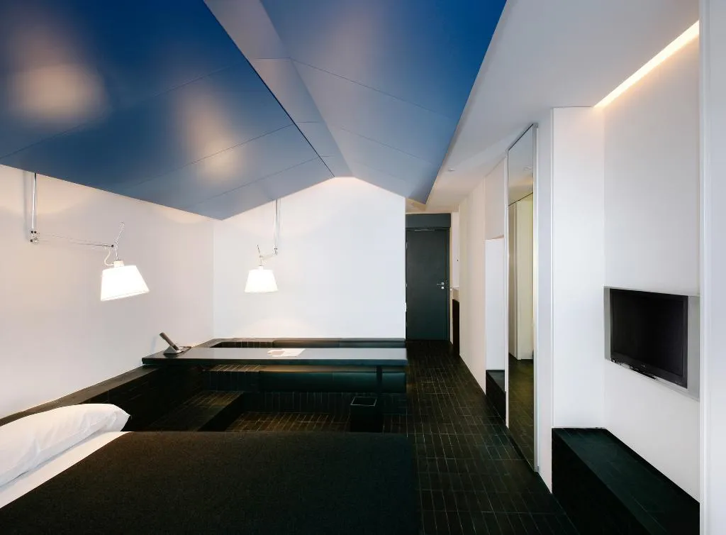 DOUBLE SINGLE USE STANDARD Room, Puerta America Madrid, Madrid