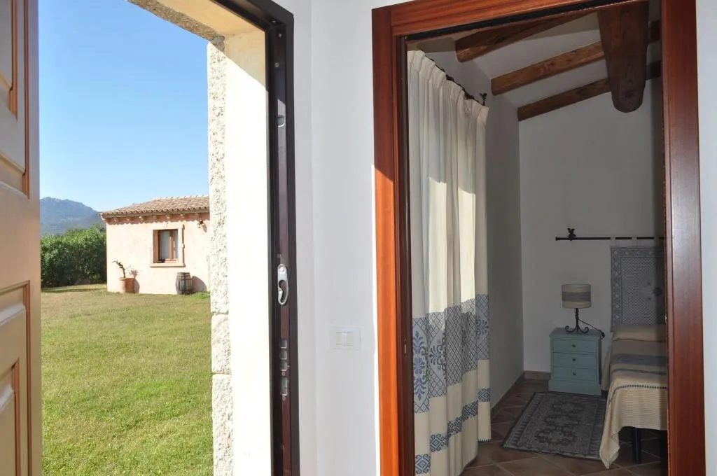 Room, Bed And Breakfast Pubulos, Olbia