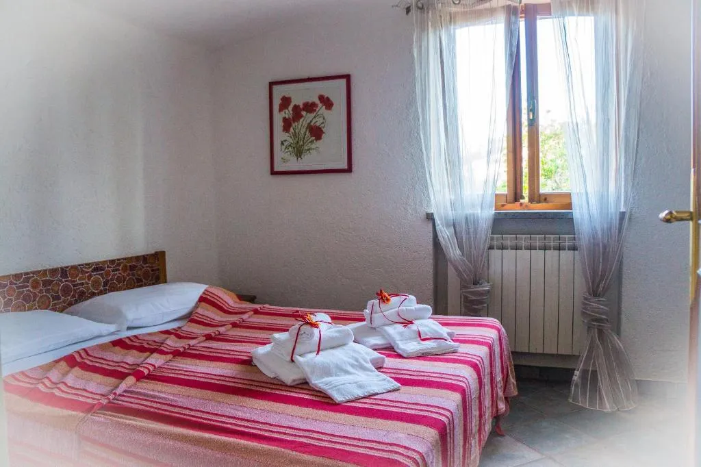 STUDIO ONE BEDROOM Room, Baia D'oro, Rome