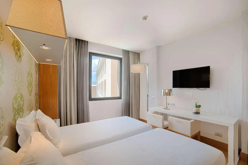 Room, NH Palermo, Palermo