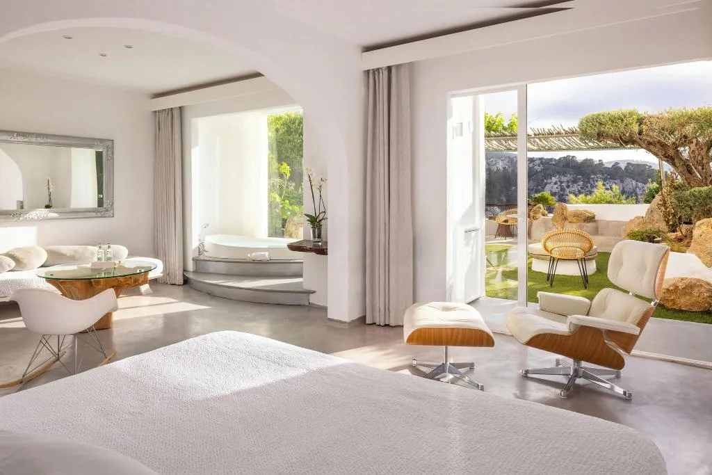 SUITE SEA VIEW KING BED Room, Hacienda Na Xamena, Ibiza