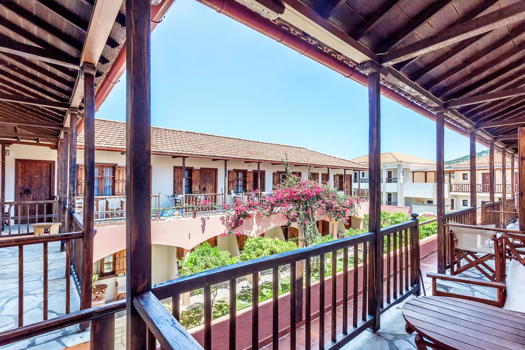 Double or Twin STANDARD Room, Rigas Hotel Skopelos, Skiathos