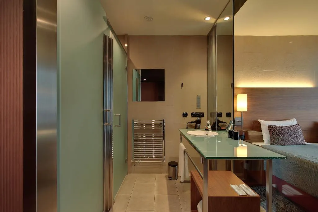 DOUBLE STANDARD Room, Badalona Tower, Barcelona