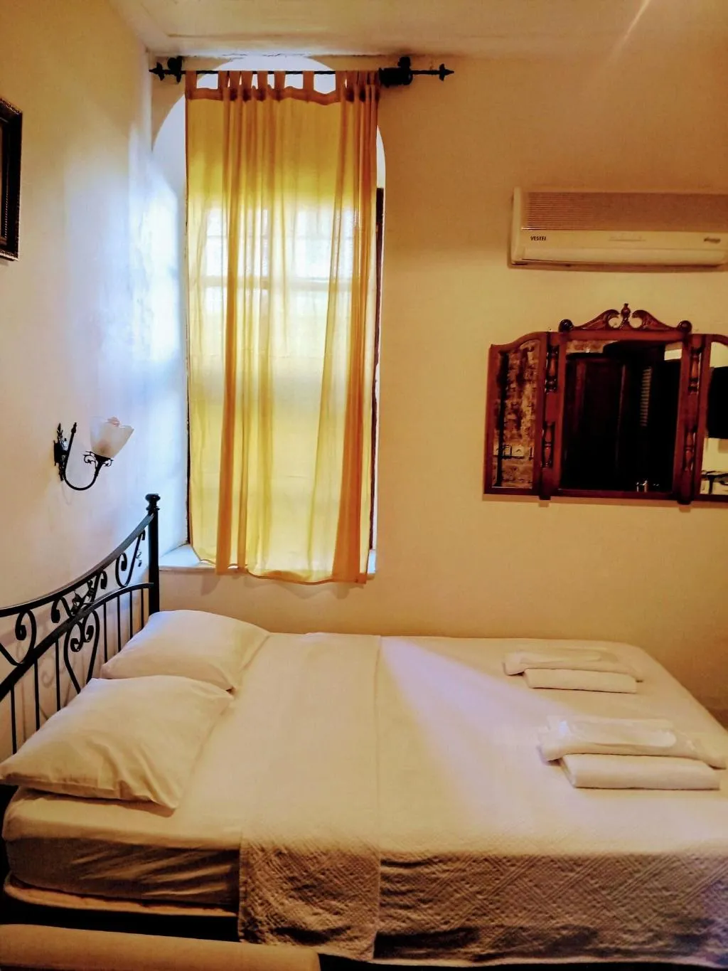 Room, Cunda Zehra Teyzenin Evi, Izmir