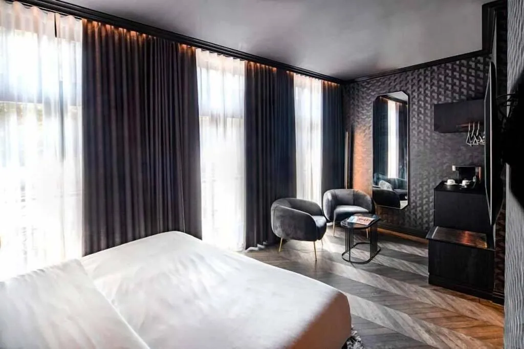 Room, The Highlander, Amsterdam