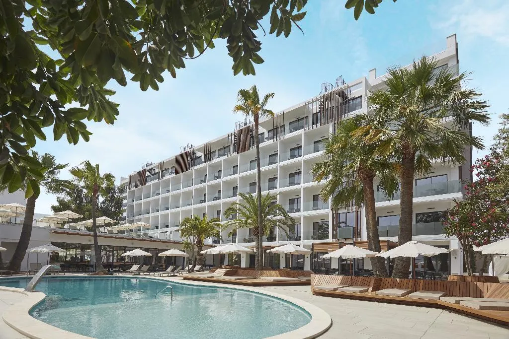 Pool, Hotel Bordoy Alcudia Port Suites, Majorca