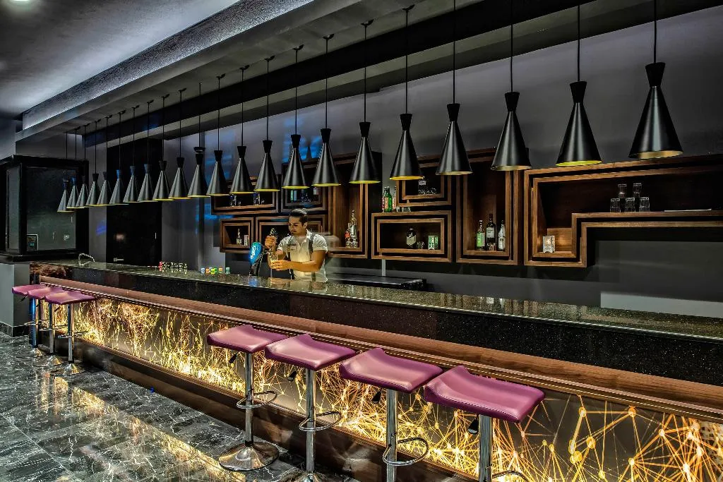 Bar, Kirman Sidera Luxury & Spa, Antalya