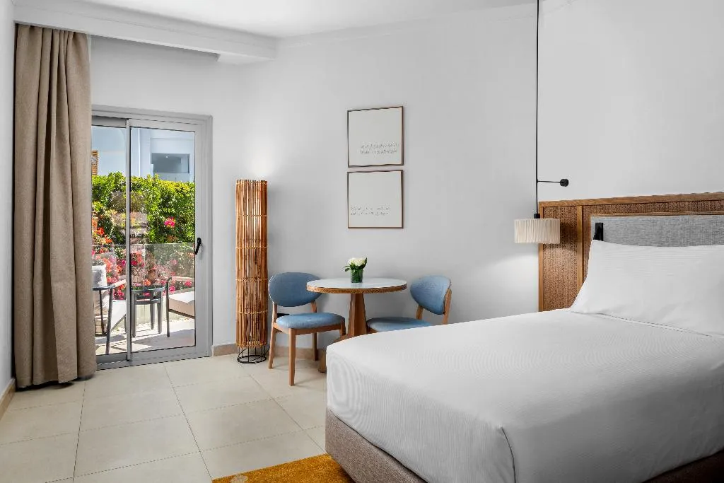 TWIN PREMIUM GARDEN VIEW Room, DoubleTree by Hilton Sharm El Sheikh - Sharm Bay, Red Sea Riviera