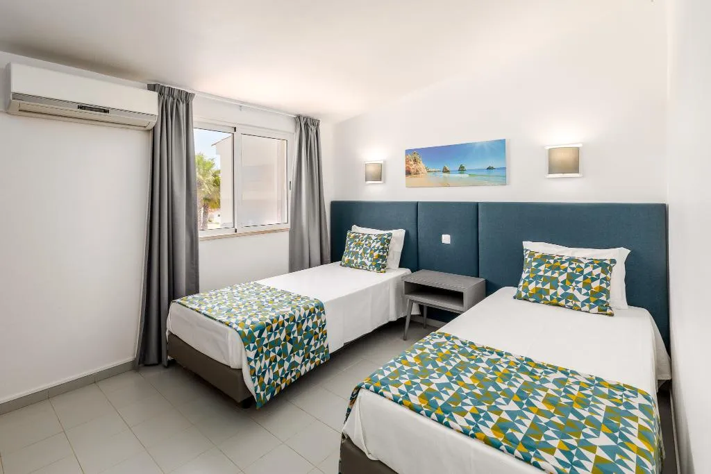 VILLA TWO BEDROOMS Room, Villas Joinal, Algarve