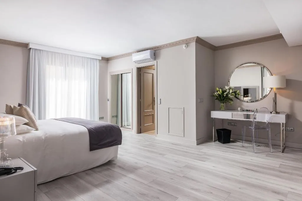 Room, B51 Boutique Hotel Puerto Banus, Costa Del Sol