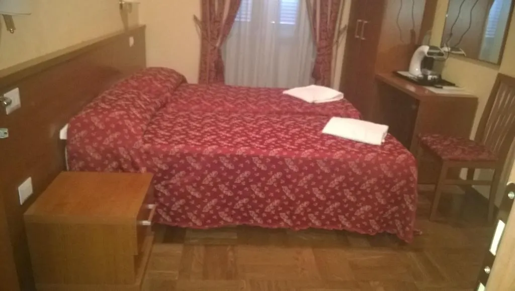 Room, Beautiful Place In Rome, Rome