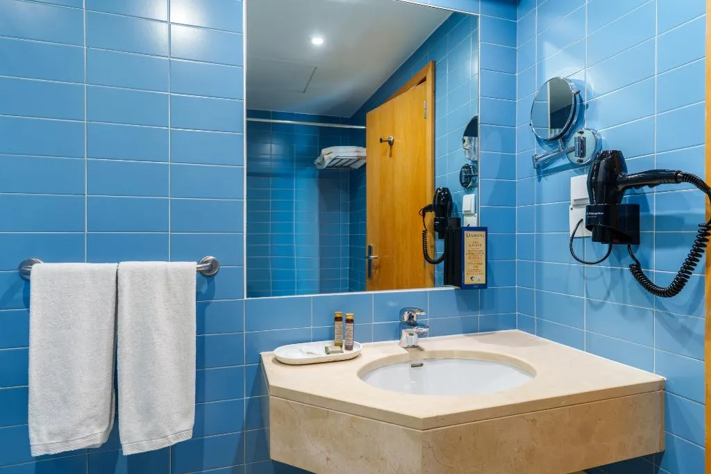 Room, Cascais Hotel, Lisbon