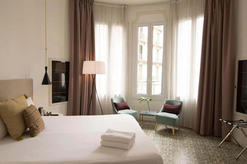 Room, Forgetmenot, Barcelona