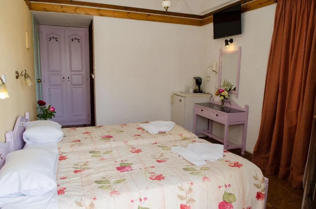 Room, Alkion, Crete