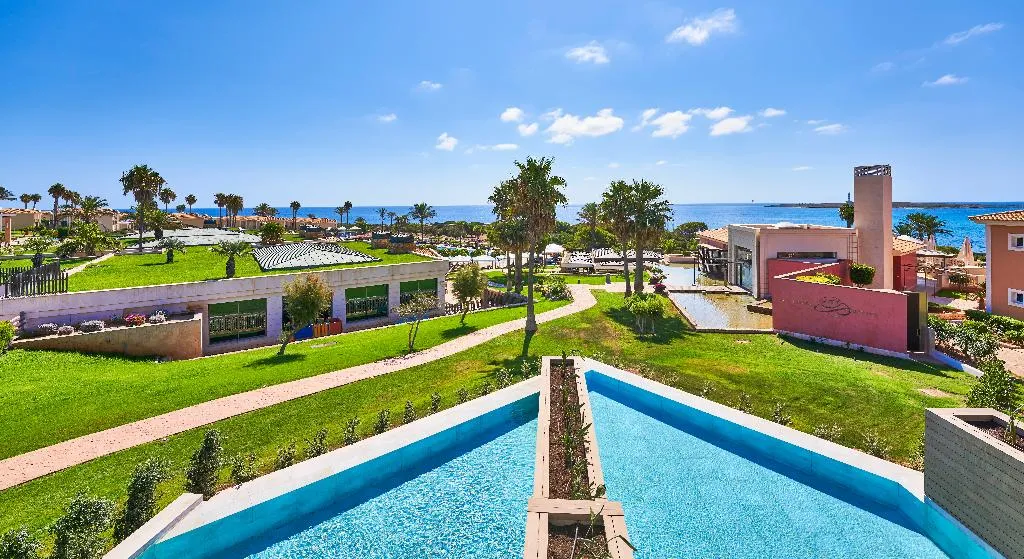 SUITE WITH PRIVATE POOL Room, Insotel Punta Prima Prestige Suites & Spa, Menorca