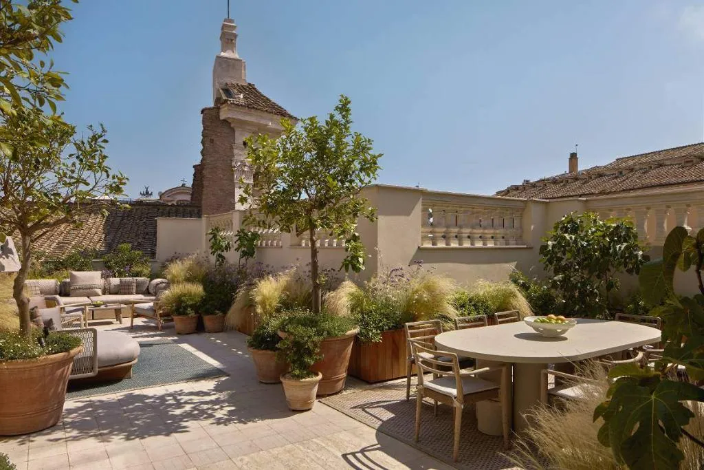 SUITE TWO KING BEDS Room, Six Senses Rome, Rome