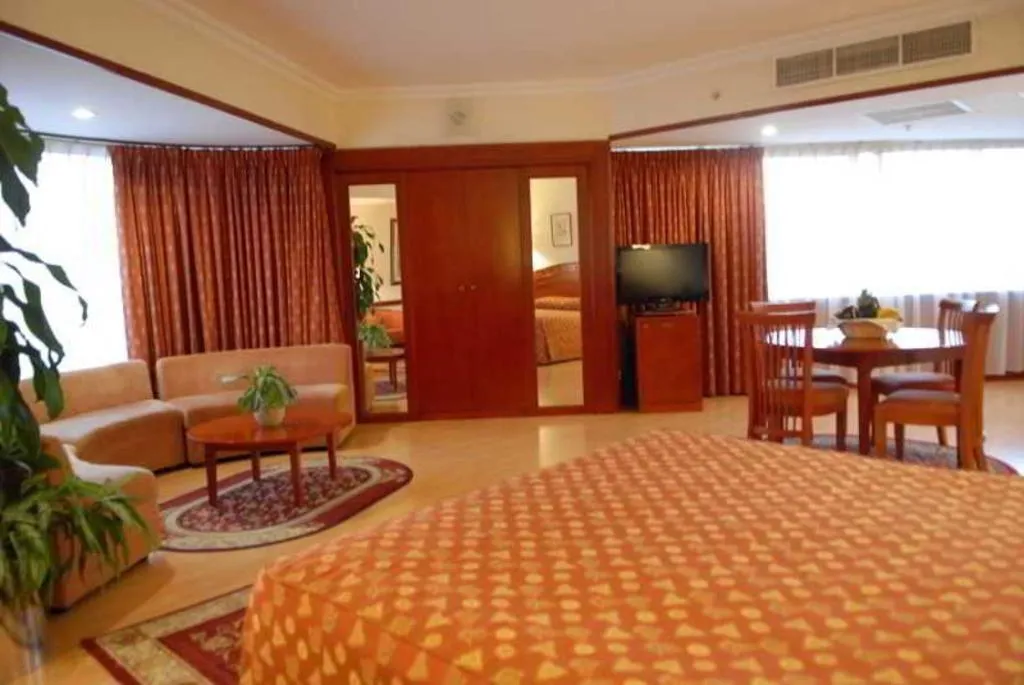 Room, Panorama Grand, Dubai
