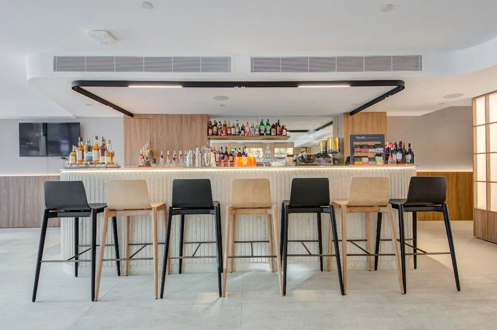 Bar, Noru Hotel, Malta