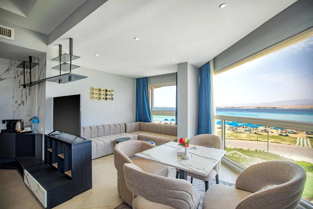 SUITE SEA VIEW Room, The V Luxury Resort Sahl Hasheesh, Red Sea Riviera