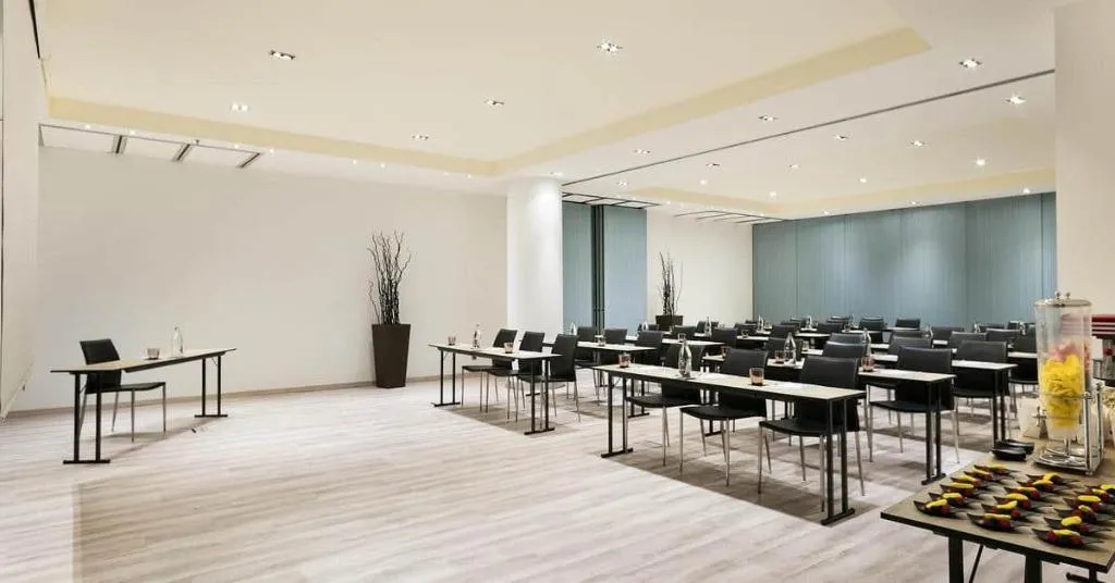 Conferences, Hotel Barcelona Condal Mar Affiliated by Meliá, Barcelona