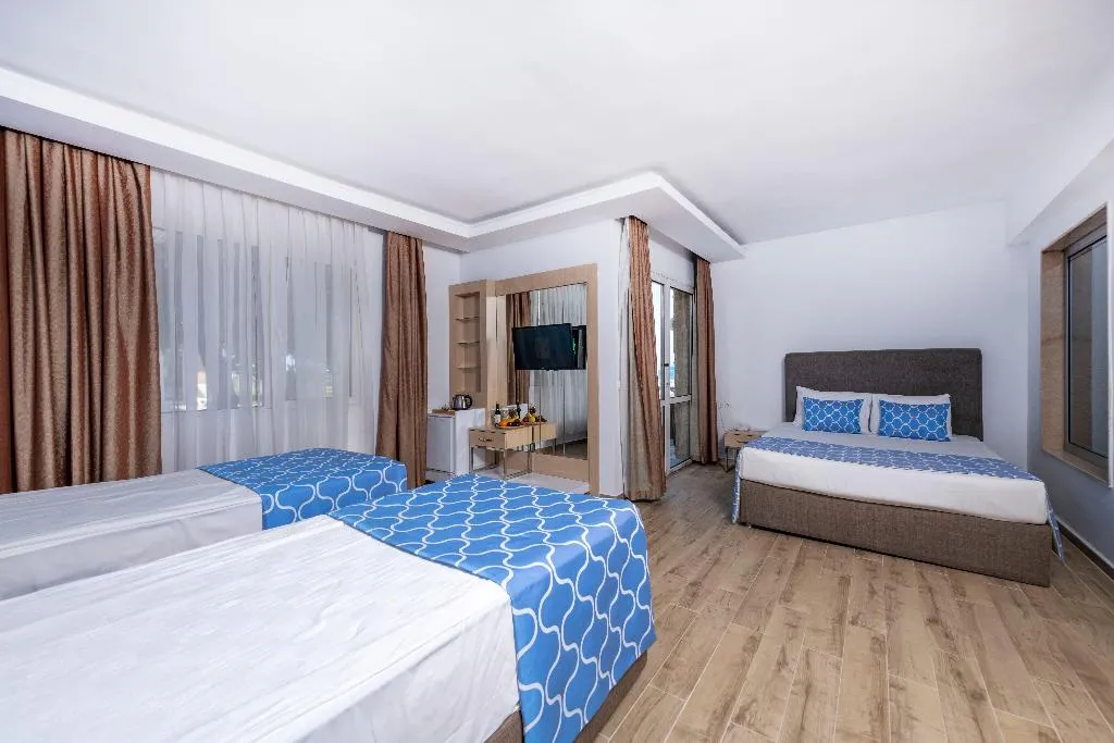 FAMILY ROOM GARDEN VIEW Room, Amara Comfort Resort, Antalya