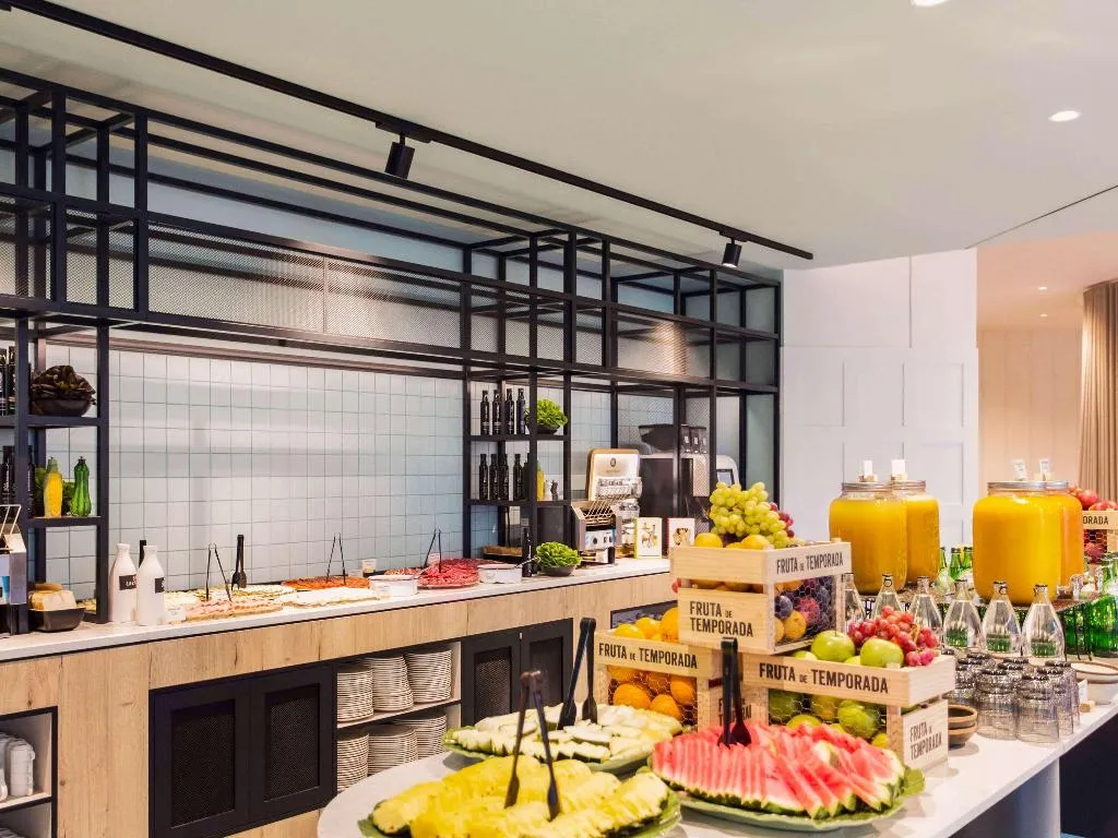 Restaurant, Novotel Madrid Feria and Airport, Madrid