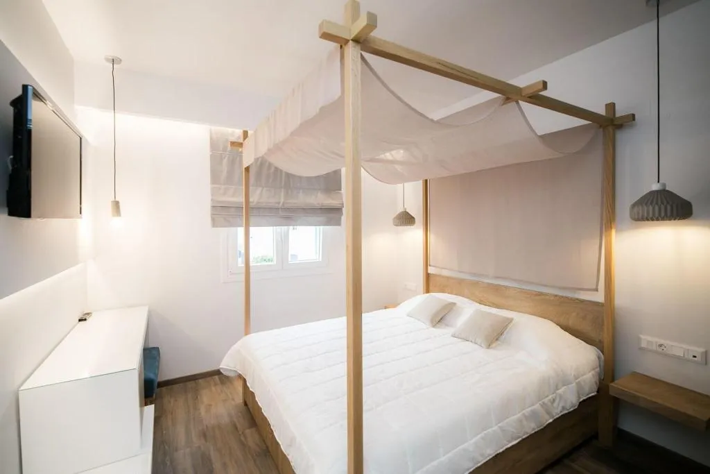 Lobby, Sunrise Village, Skiathos