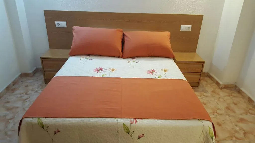 APARTMENT CAPACITY 6 THREE BEDROOM Room, Apartamentos Turísticos Fresno, Costa Blanca