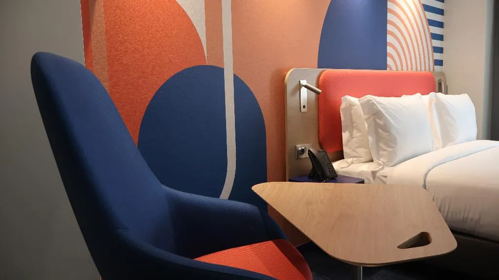 DOUBLE QUEEN SIZE BED Room, Holiday Inn Express Lisbon Principe Real, by IHG, Lisbon