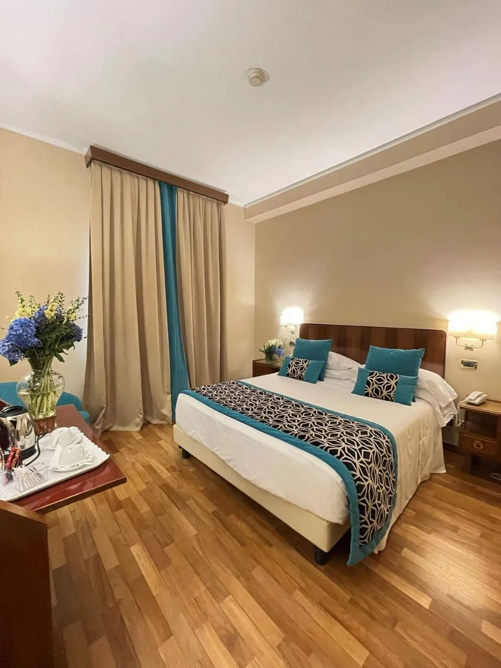 Double or Twin CLASSIC Room, Bettoja Hotel Mediterraneo, Rome
