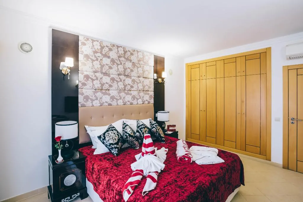 APARTMENT CAPACITY 2 ONE BEDROOM Room, Grand Muthu Forte Do Vale, Algarve