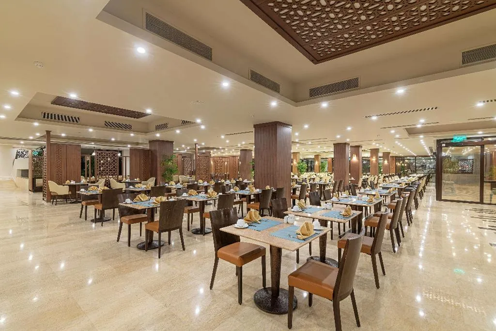 Restaurant, Sultan Gardens Resort, Red Sea Riviera