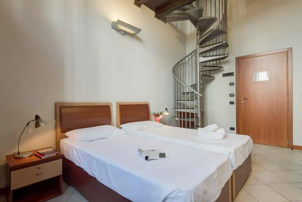 Room, Camplus Guest Catania, Catania