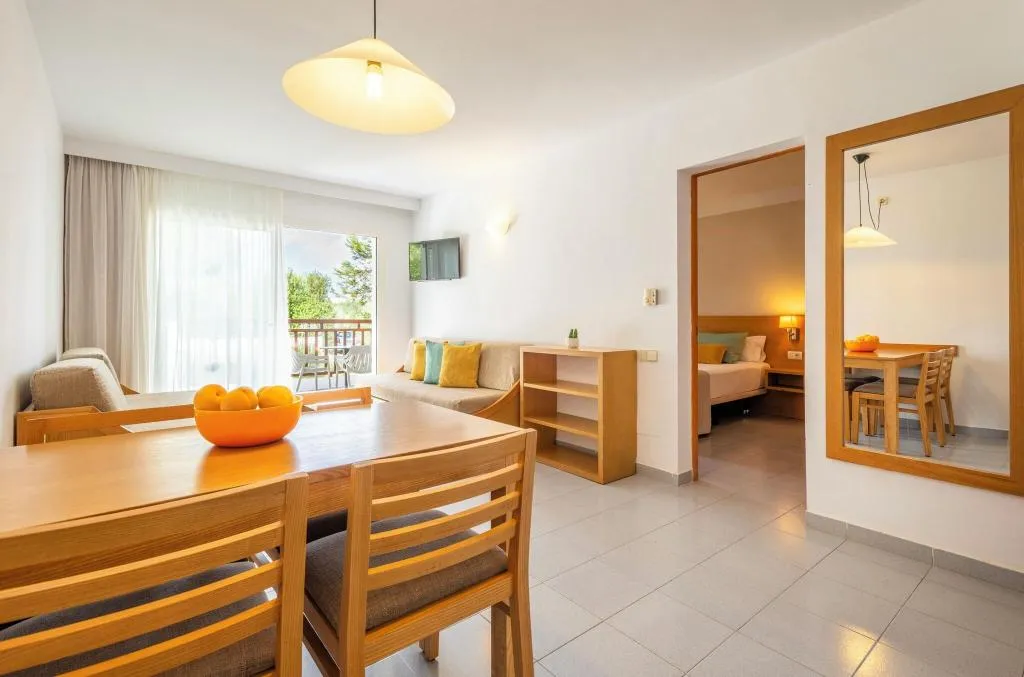 APARTMENT POOL VIEW TWO BEDROOMS Room, Inturotel Cala Azul Garden, Majorca
