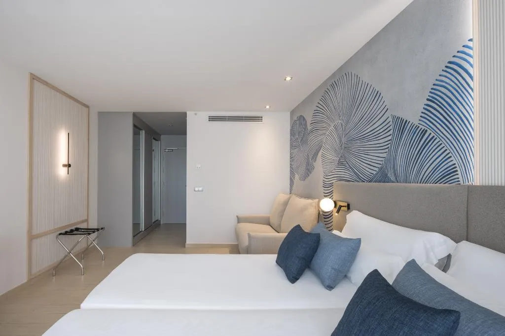 DOUBLE SINGLE USE STANDARD Room, AR Diamante Beach Spa & Convention Centre, Costa Blanca