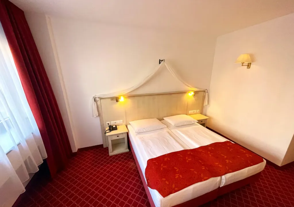 DOUBLE STANDARD Room, Hotel Chateau Kurfuerstendamm, Berlin