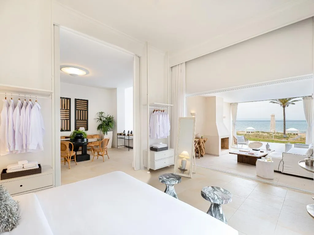 VILLA BEACH FRONT WITH PRIVATE POOL Room, Mandola Rosa, A Resort to Live, Athens