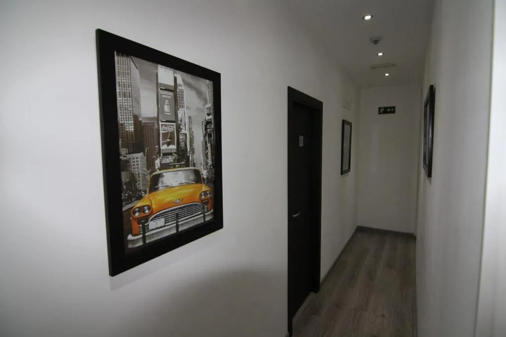 Lobby, Hostal Mh Fuencarral, Madrid