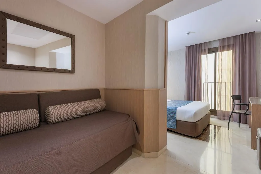 TRIPLE CAPACITY 2 Room, Hotel Gotico, Barcelona