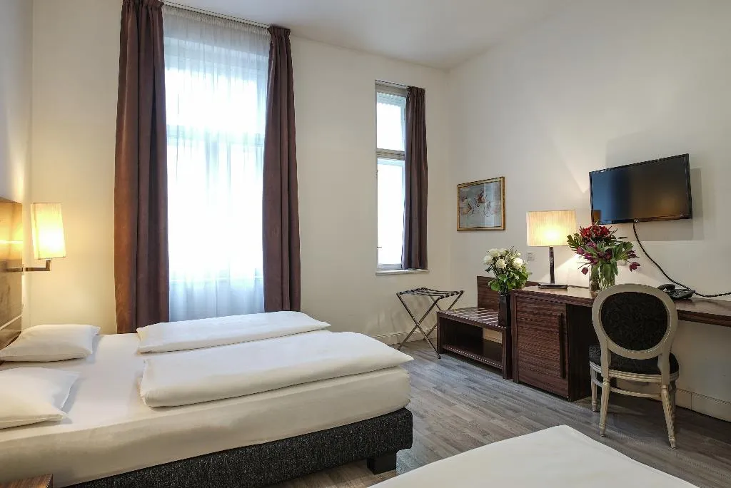 TRIPLE STANDARD Room, Assenzio Prague, Prague
