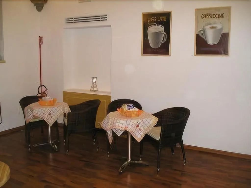 Lobby, Bellaria Relais, Naples