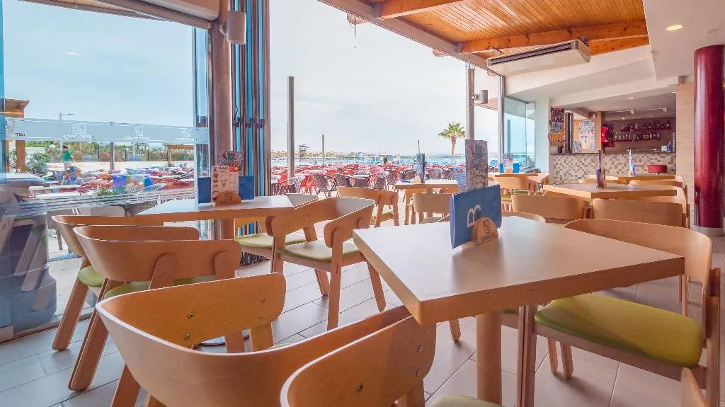 Bar, Golden Donaire Beach, Costa Brava